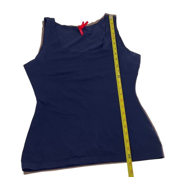 Spanx Womens Shaping Tank Tops XL Beige & Navy Nylon Blend Stretch Scoop Neck - Picture 3 of 7